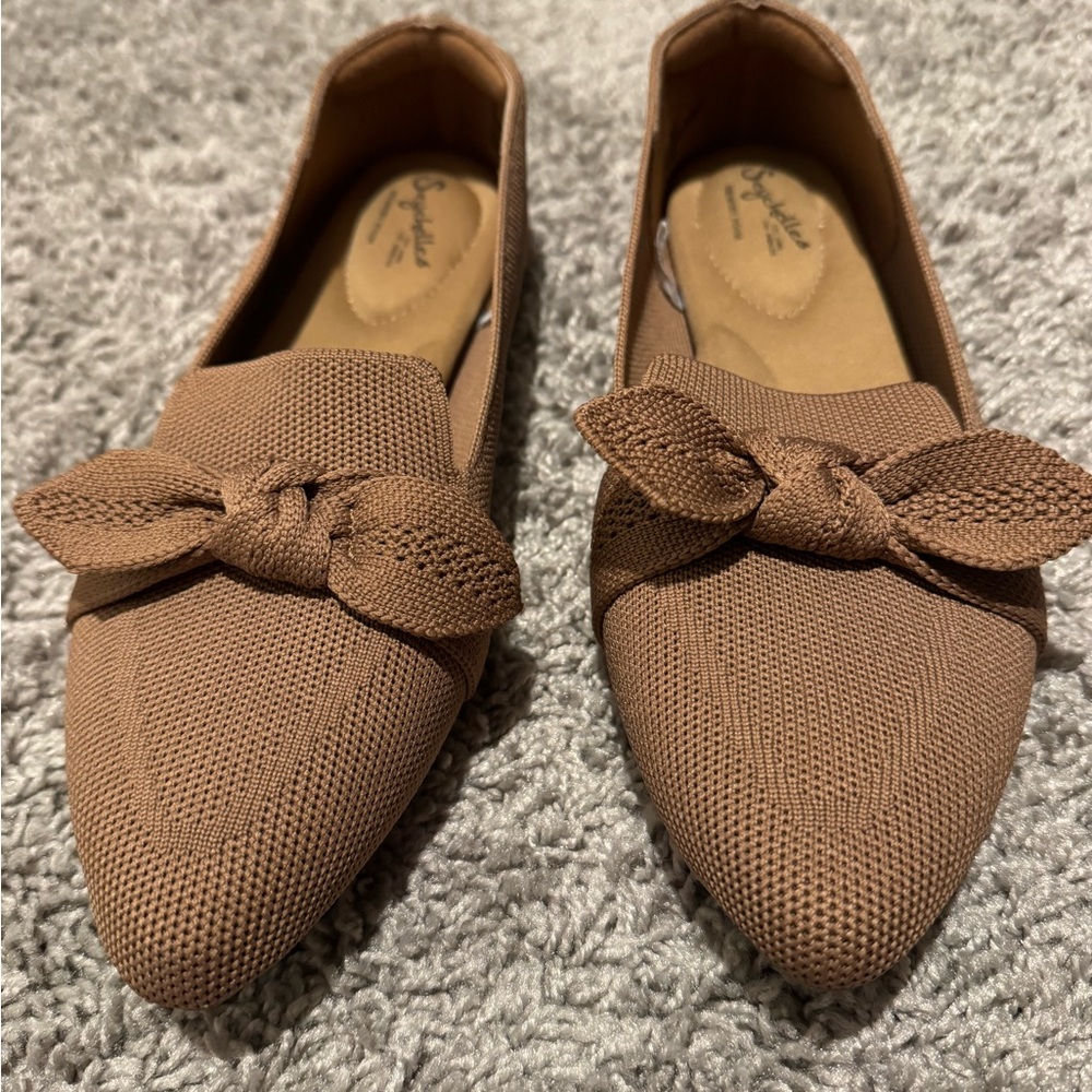 Brown Loafers with Bow Detail